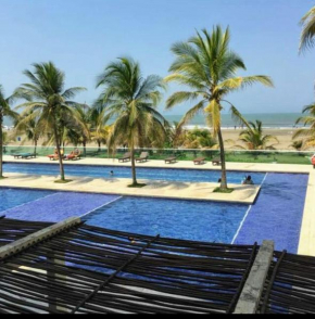 Cartagena la Boquilla amobaldo vista directa al mar a pocos pasos de playa
